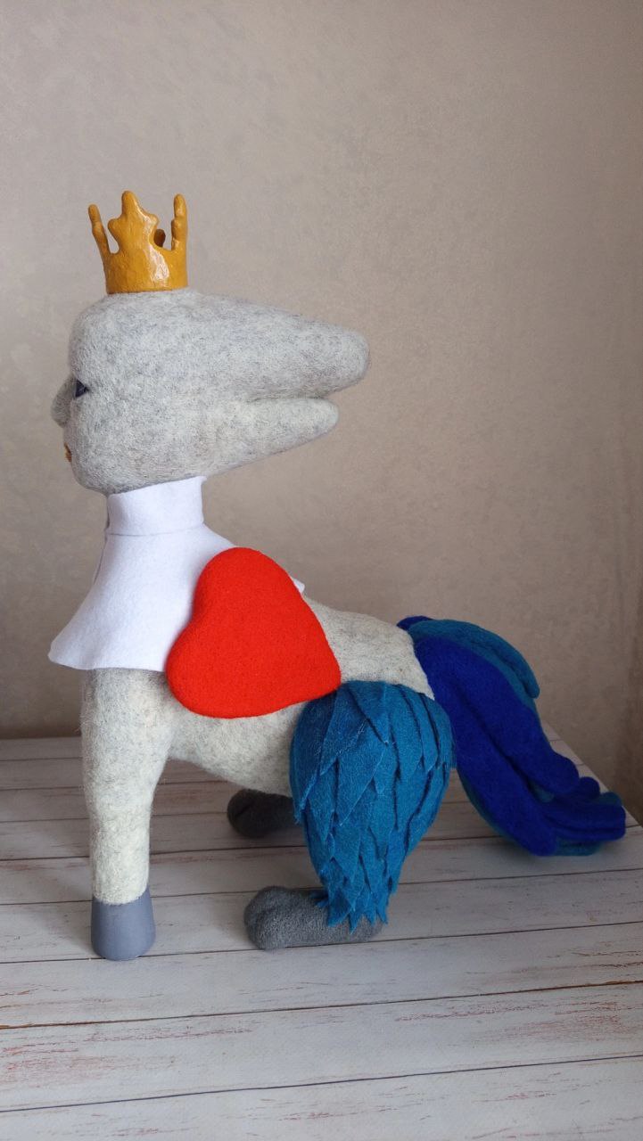 Fantasy creature with crown 4 handmade-toy-from-sketch