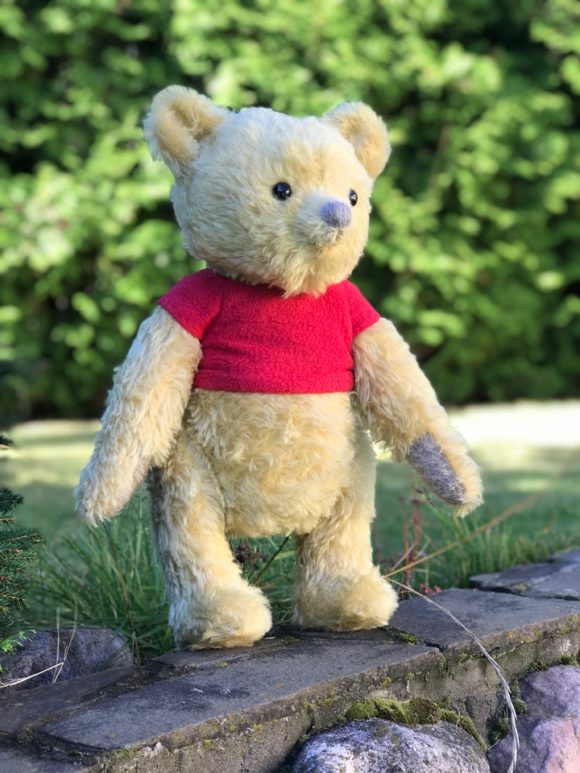sew-a-handmade-winnie-the-pooh-bear